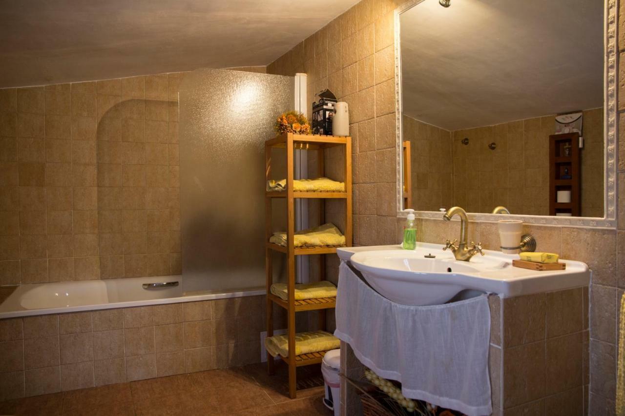 Casa Rural Julian Medinaceli Luaran gambar